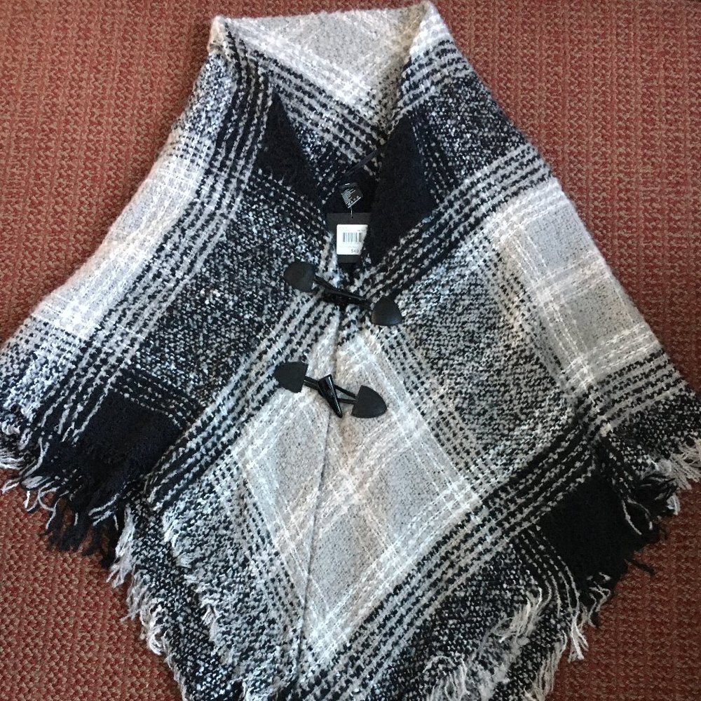 Women's Cape - NWT